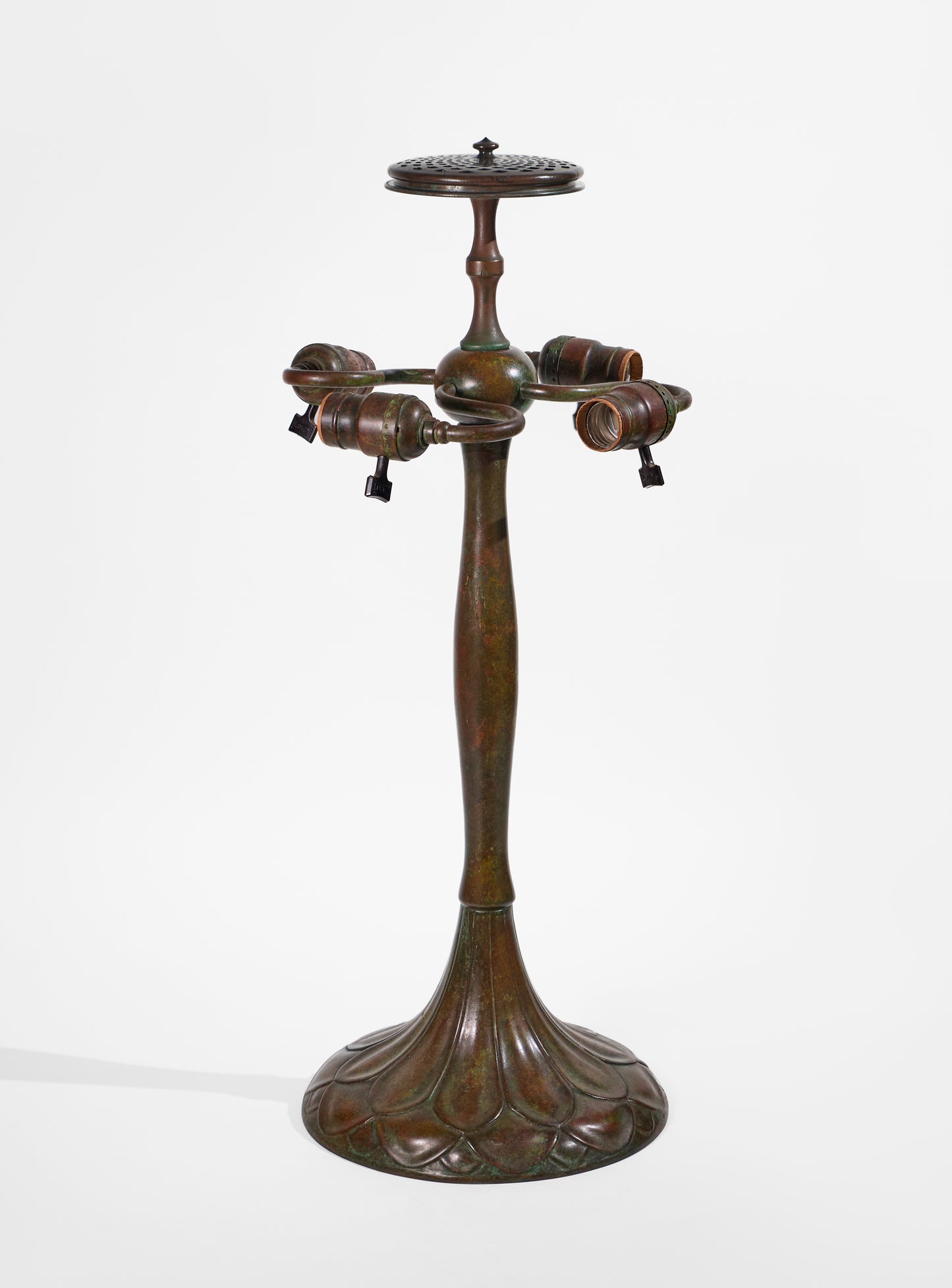 Buffalo Studio Petal Base - Tiffany Reproduction Hardware