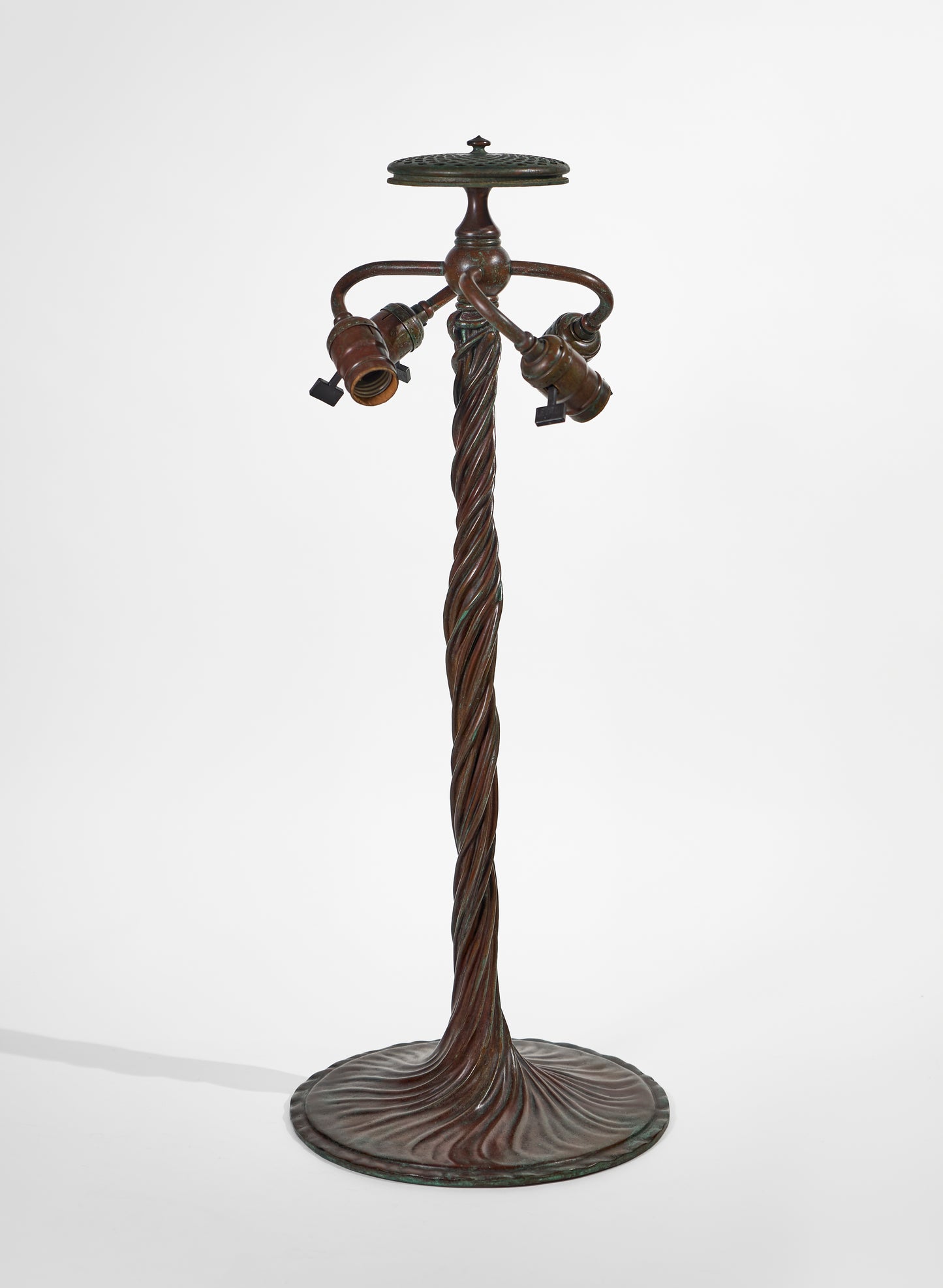 LB Twisted Vine Base - Tiffany Reproduction Hardware