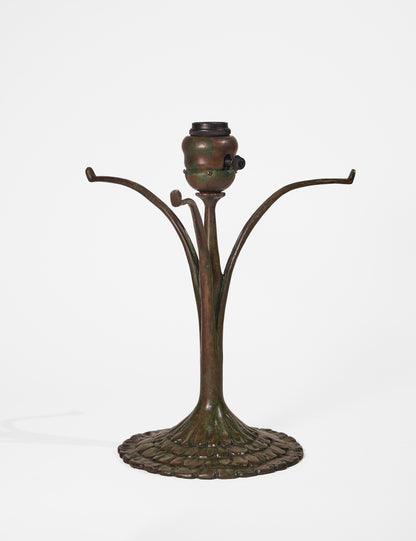 LB 3 Arm Ruffle Base