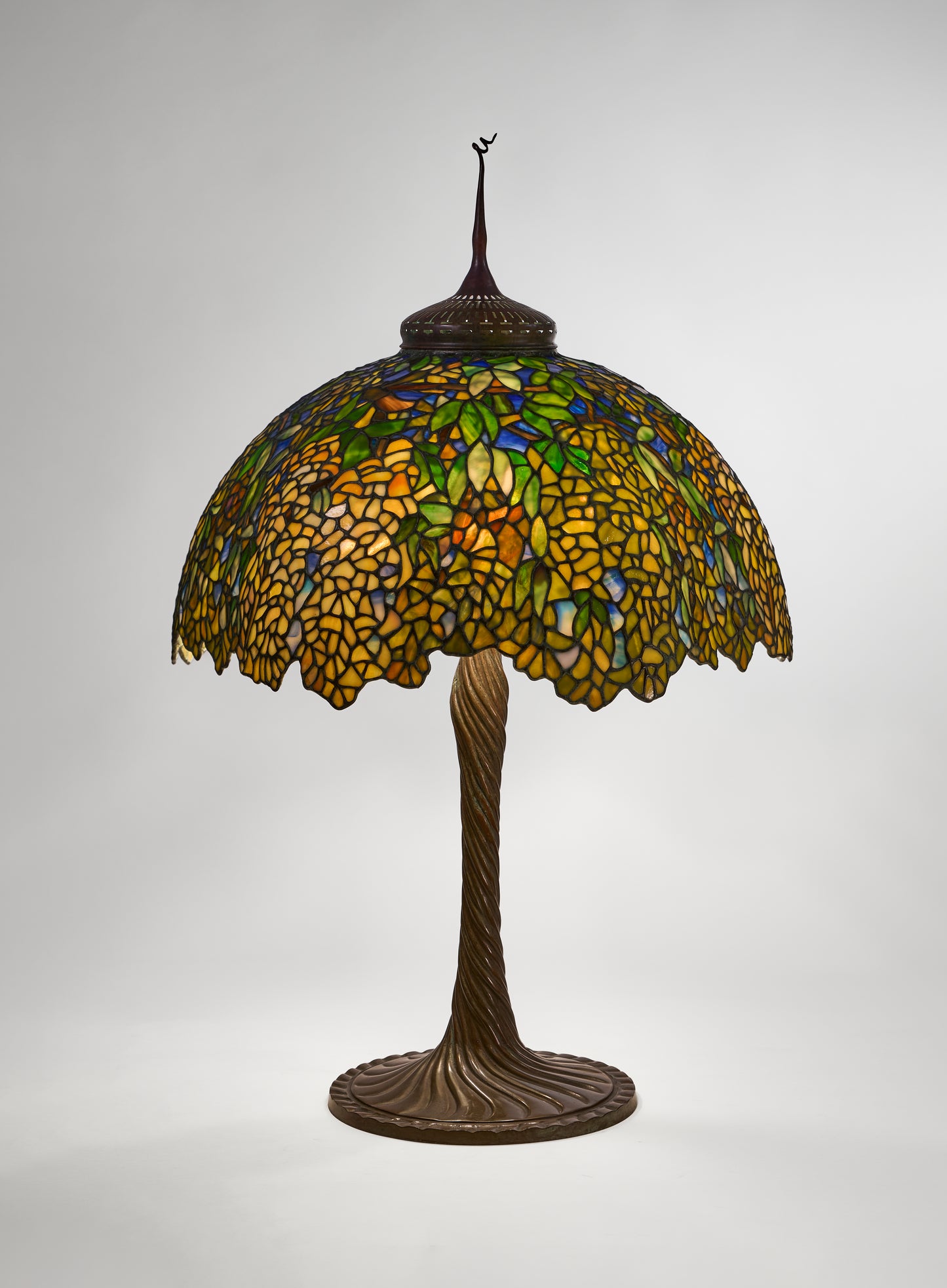 Koting Studio Twisted Vine Base - Tiffany Reproduction Hardware